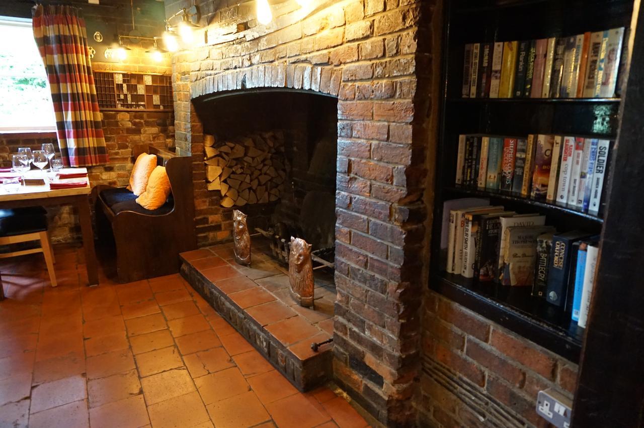 The Red Lion Pub & Kitchen Bed and Breakfast Didcot Esterno foto